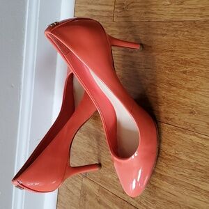 Coach Nala Patent Leather Coral Color Size 6 Pumps.